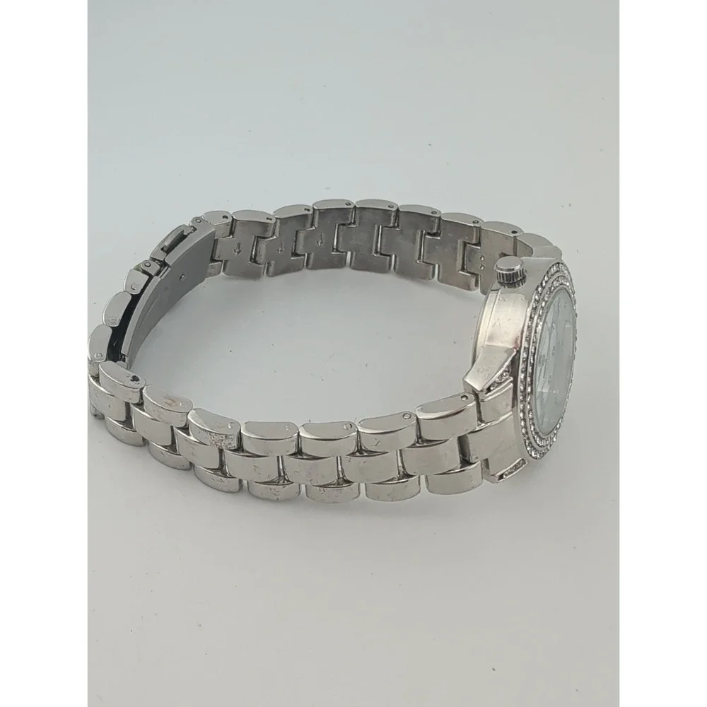 Time and Tru Women's Watch MOP Dial 30mm Case 7.5
